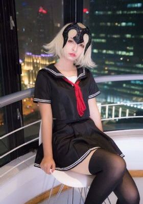 欧美男士卫衣_BD韩语手机在线观看